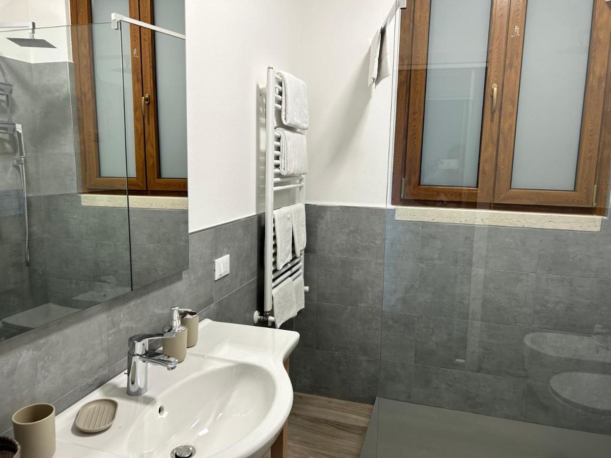 Relax & Emozioni Rooms 발레지오술민쵸 외부 사진