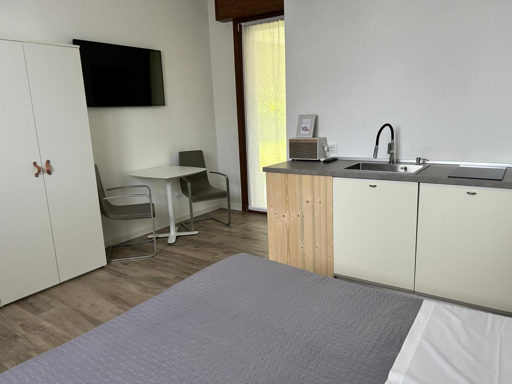 Relax & Emozioni Rooms 발레지오술민쵸 외부 사진